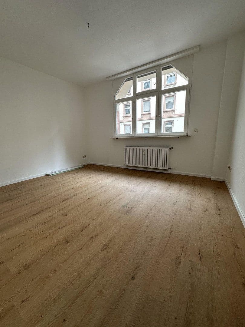 Pronájem bytu 2+1 61 m², Mannheim, Bádensko-Württembersko Pronájem bytu 2+1 61 m², Mannheim, Bádensko-Württembersko
