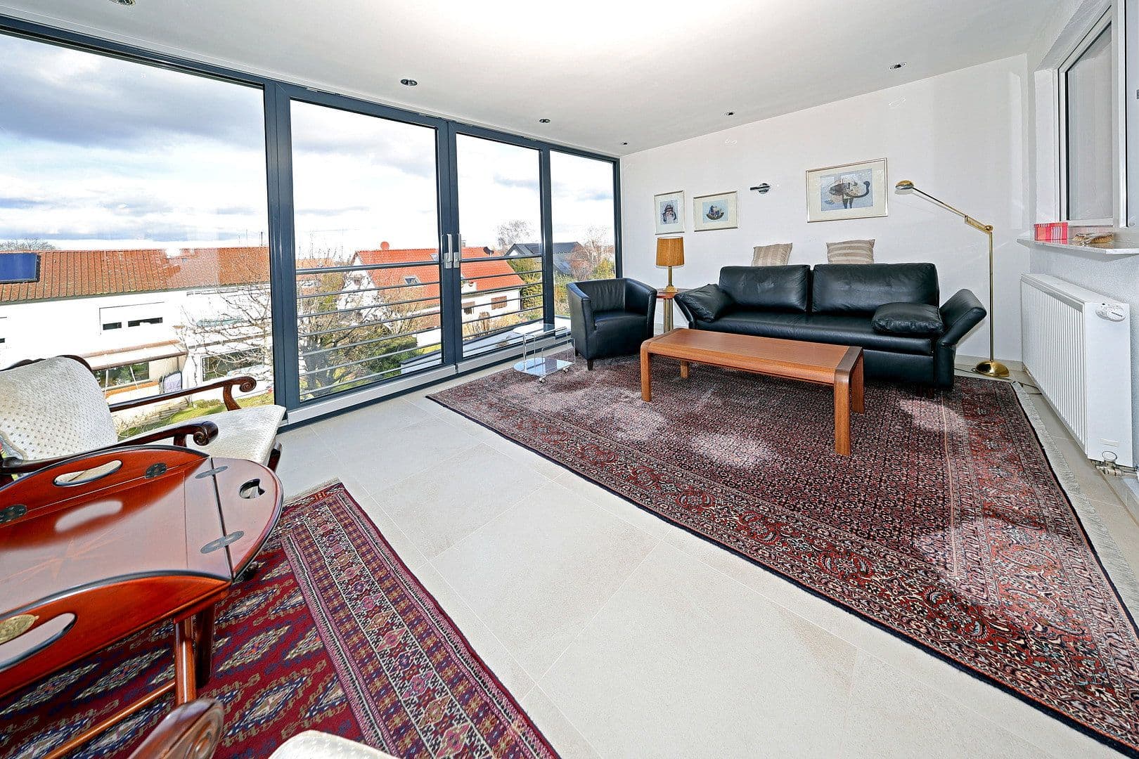 Pronájem bytu 4+kk 110 m², Leinfelden-Echterdingen, Bádensko-Württembersko Pronájem bytu 4+kk 110 m², Leinfelden-Echterdingen, Bádensko-Württembersko