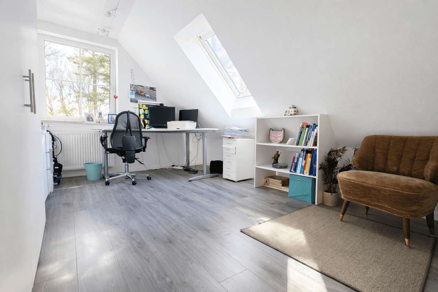 Prodej domu 230 m², pozemek 1.463 m², Buchholz in der Nordheide, Dolní Sasko Prodej domu 230 m², pozemek 1.463 m², Buchholz in der Nordheide, Dolní Sasko