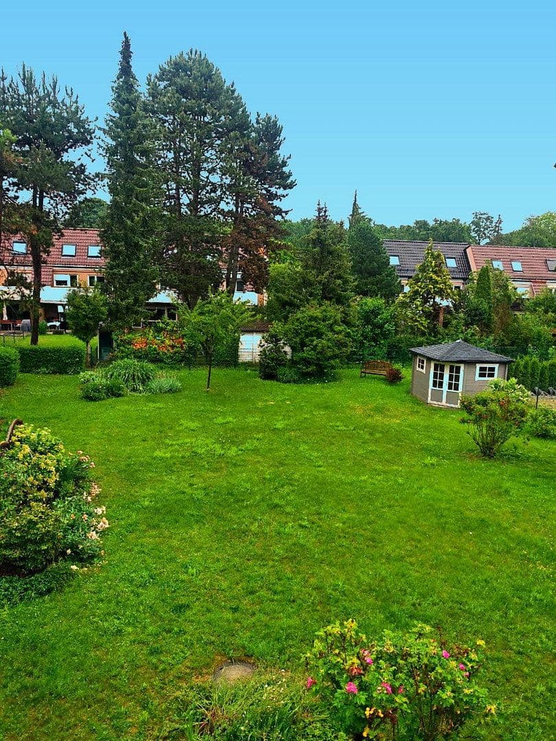 Pronájem bytu 2+kk 84 m², Kameruner Str. 14, München, Bavorsko Pronájem bytu 2+kk 84 m², Kameruner Str. 14, München, Bavorsko