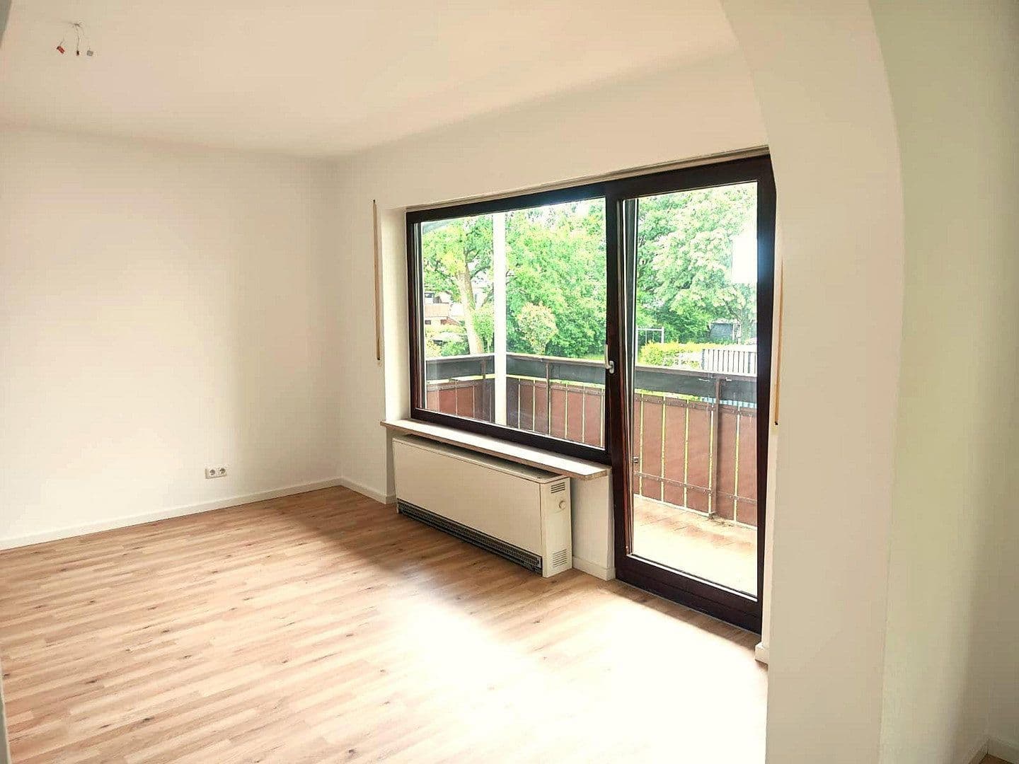 Pronájem bytu 2+kk 84 m², Kameruner Str. 14, München, Bavorsko Pronájem bytu 2+kk 84 m², Kameruner Str. 14, München, Bavorsko
