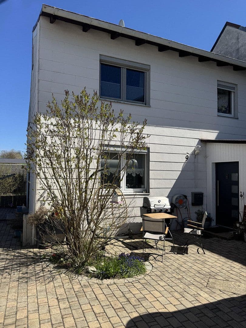 Prodej domu 110 m², pozemek 400 m², Rehau, Bavorsko Prodej domu 110 m², pozemek 400 m², Rehau, Bavorsko