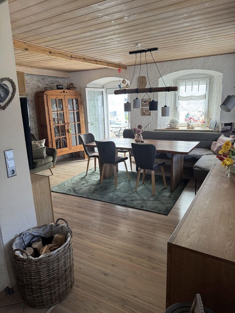 Prodej domu 110 m², pozemek 400 m², Rehau, Bavorsko Prodej domu 110 m², pozemek 400 m², Rehau, Bavorsko
