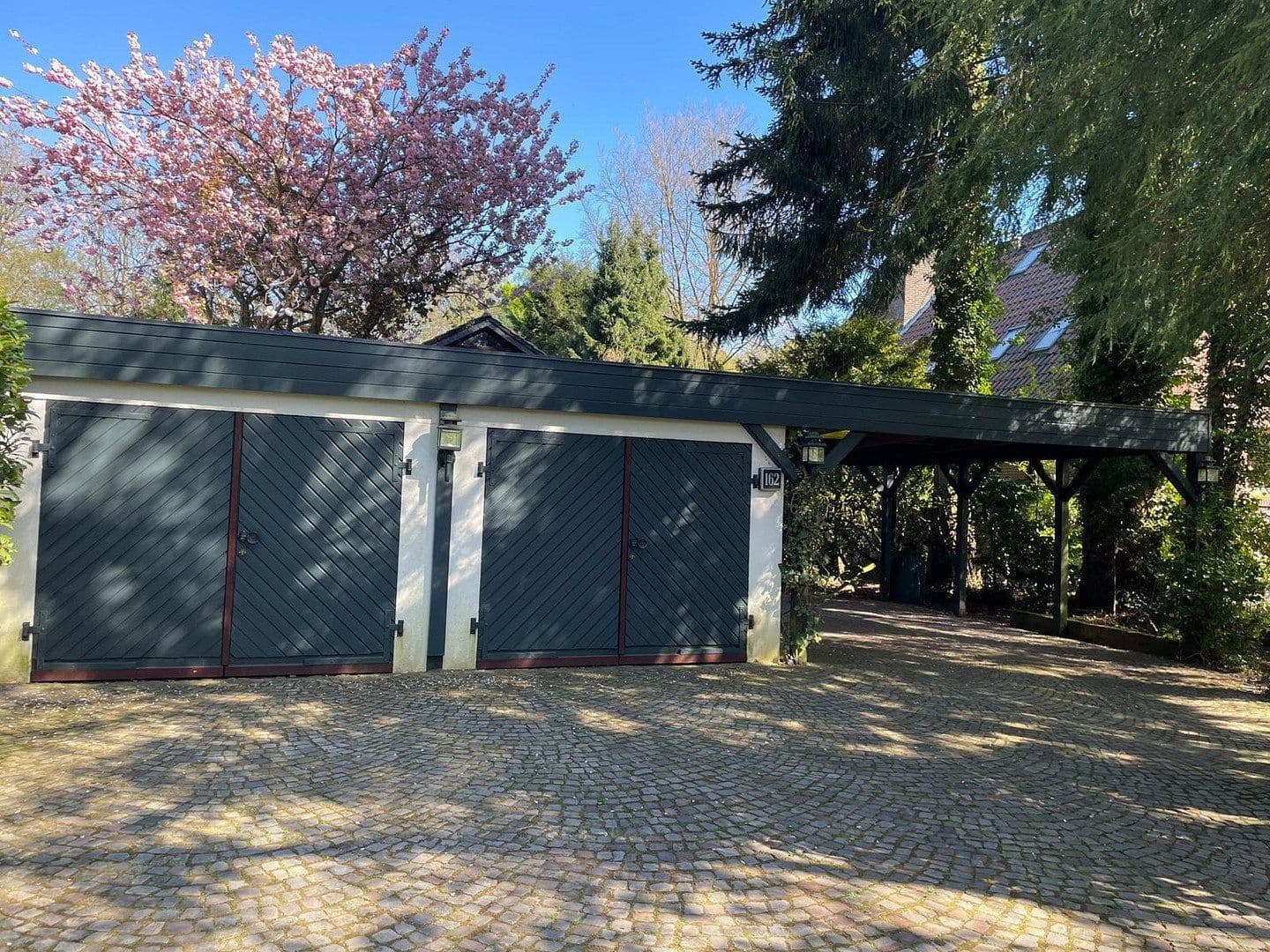 Prodej domu 157 m², pozemek 1.255 m², Wohldorfer Damm 162, Hamburg, Hamburg Prodej domu 157 m², pozemek 1.255 m², Wohldorfer Damm 162, Hamburg, Hamburg