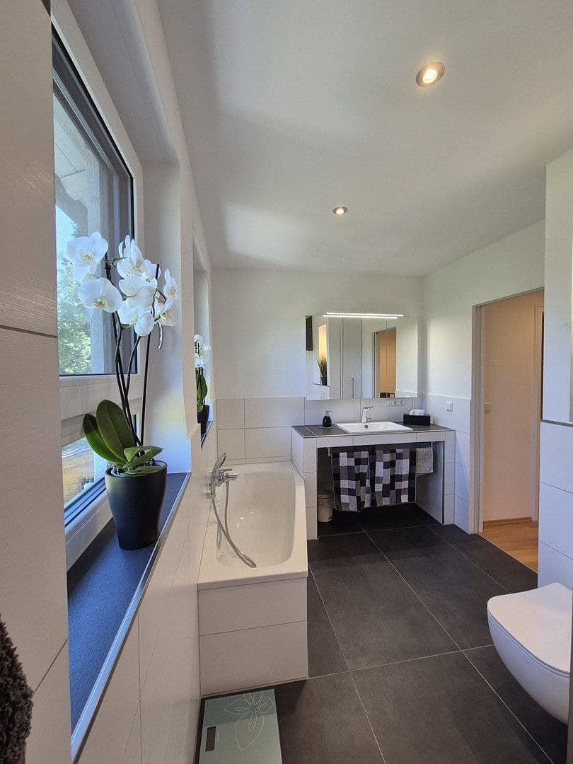 Prodej domu 125 m², pozemek 405 m², Geroldseckstraße 8, München, Bavorsko Prodej domu 125 m², pozemek 405 m², Geroldseckstraße 8, München, Bavorsko