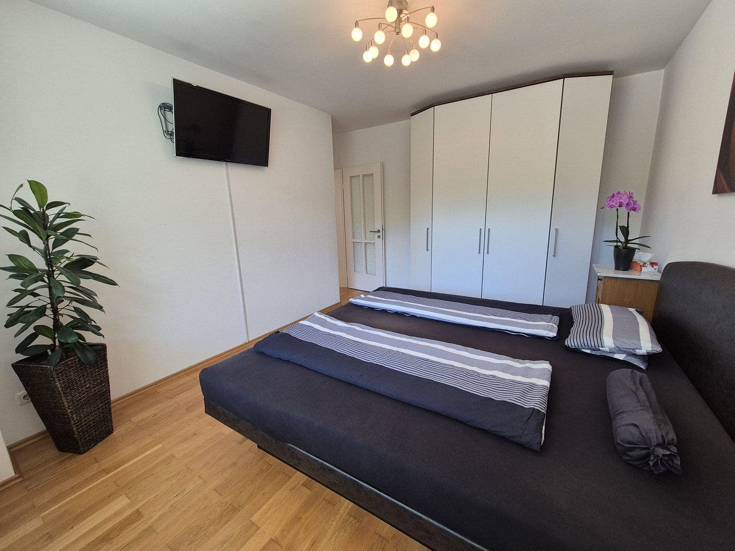 Prodej domu 125 m², pozemek 405 m², Geroldseckstraße 8, München, Bavorsko Prodej domu 125 m², pozemek 405 m², Geroldseckstraße 8, München, Bavorsko