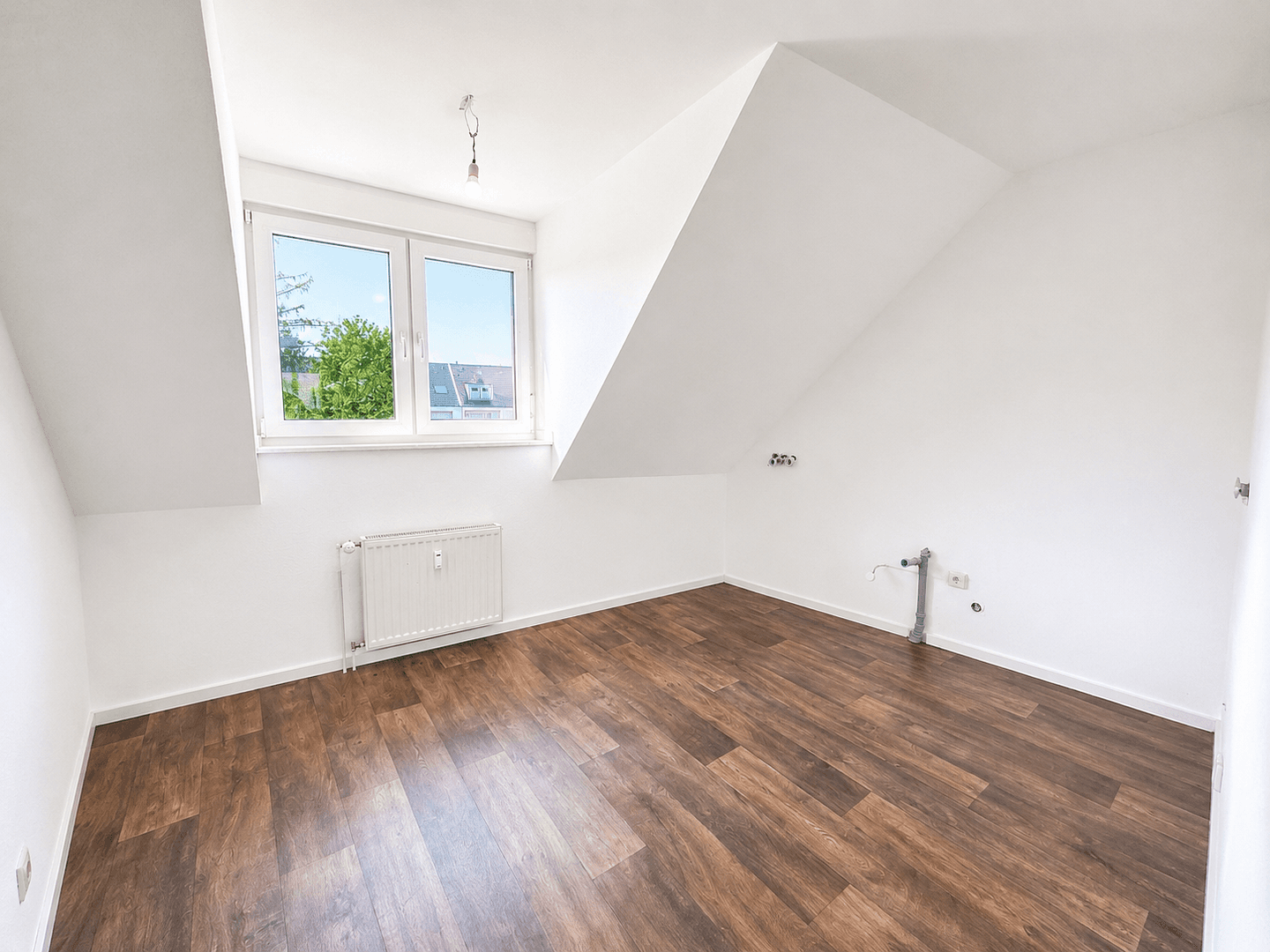 Pronájem bytu 5+1 130 m², Klosterstrasse 26, Dinslaken, Severní Porýní-Vestfálsko Pronájem bytu 5+1 130 m², Klosterstrasse 26, Dinslaken, Severní Porýní-Vestfálsko