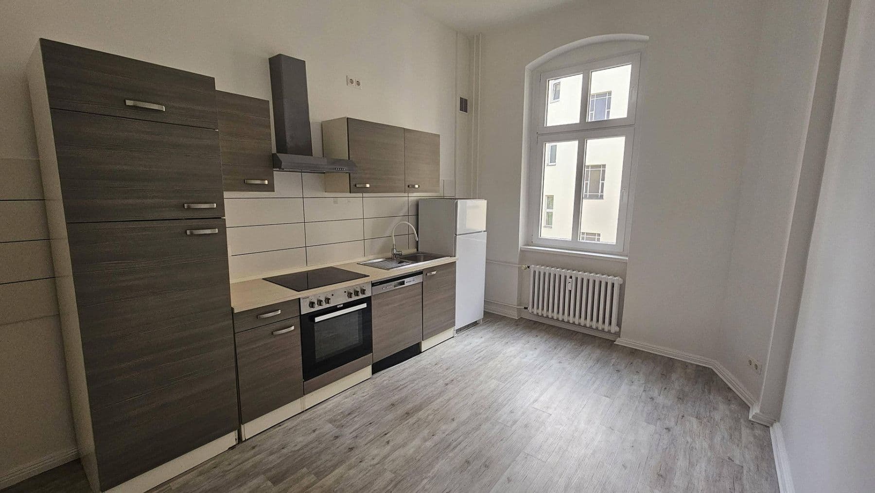 Pronájem bytu 3+1 114 m², Philippistraße 8, Berlin, Berlín Pronájem bytu 3+1 114 m², Philippistraße 8, Berlin, Berlín