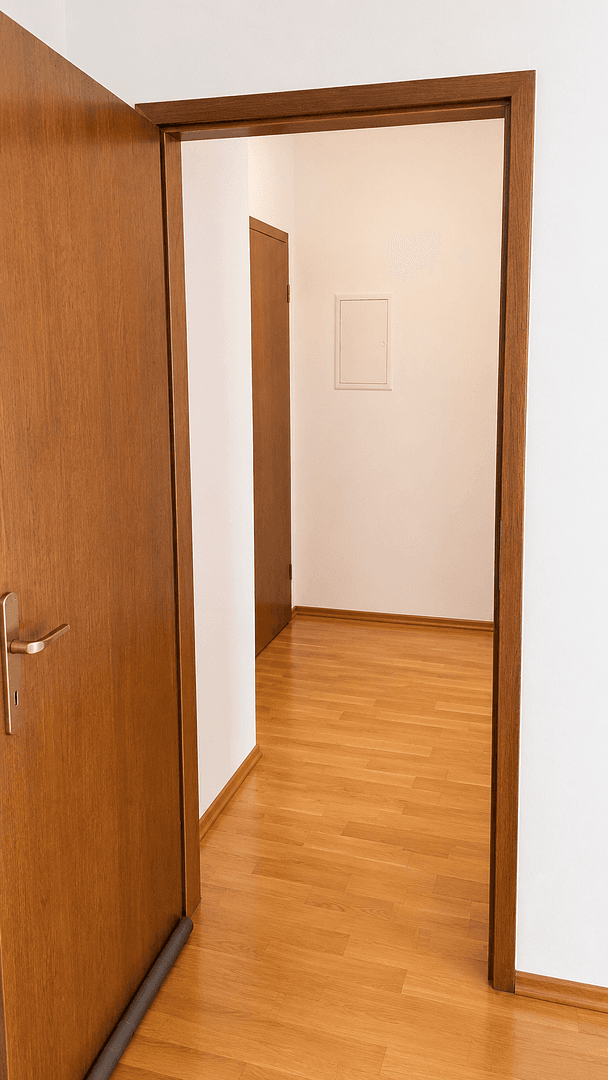 Pronájem bytu 1+kk 46 m², Ernst-Moritz-Arndt-Str. 3, Halle (Saale), Sasko-Anhaltsko Pronájem bytu 1+kk 46 m², Ernst-Moritz-Arndt-Str. 3, Halle (Saale), Sasko-Anhaltsko