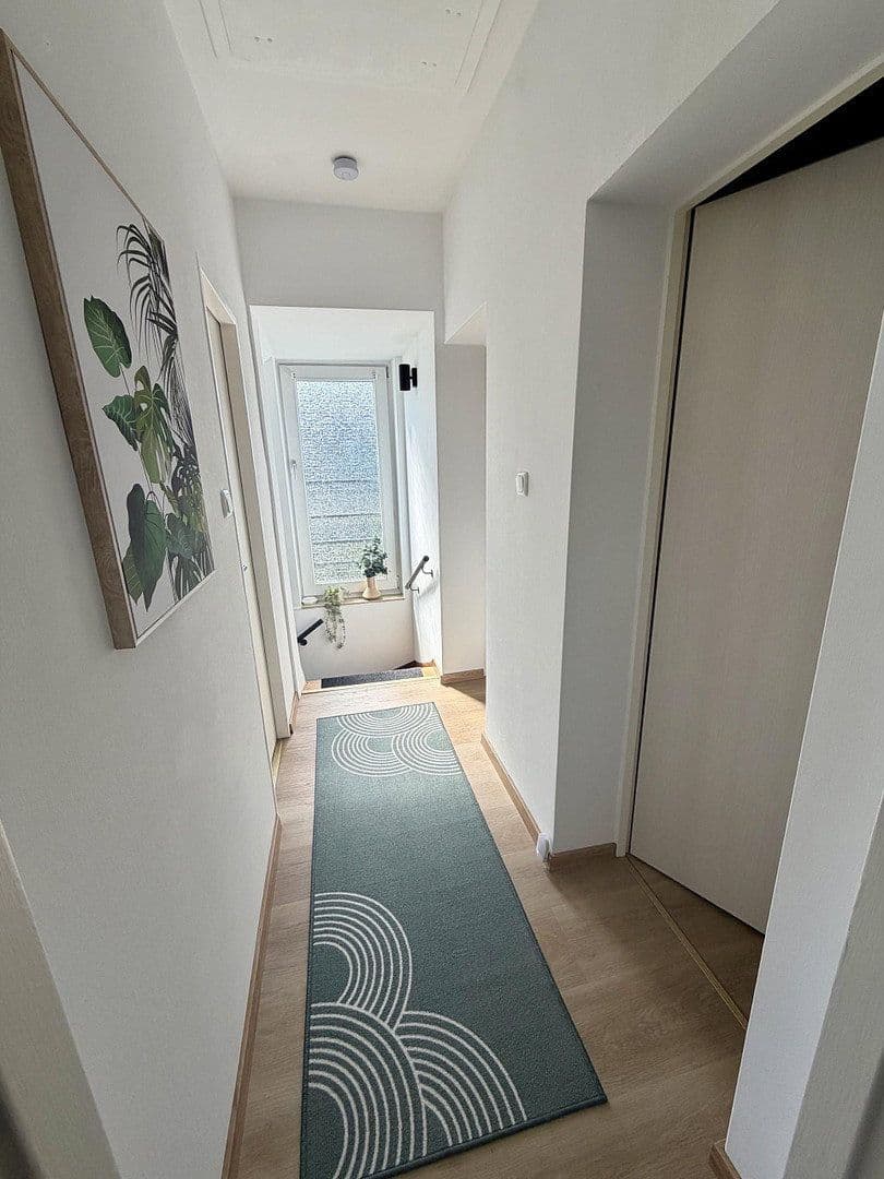 Prodej domu 84 m², pozemek 344 m², Oberursel (Taunus), Hessen Prodej domu 84 m², pozemek 344 m², Oberursel (Taunus), Hessen