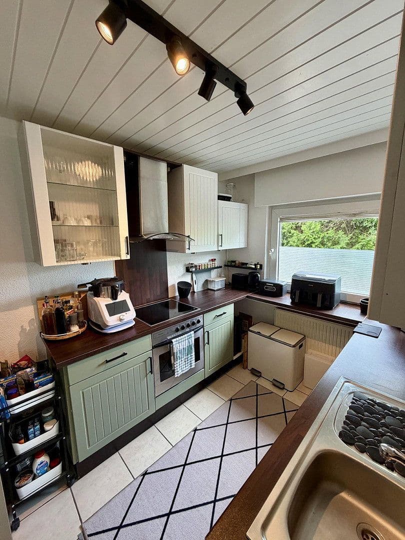 Prodej domu 84 m², pozemek 344 m², Oberursel (Taunus), Hessen Prodej domu 84 m², pozemek 344 m², Oberursel (Taunus), Hessen