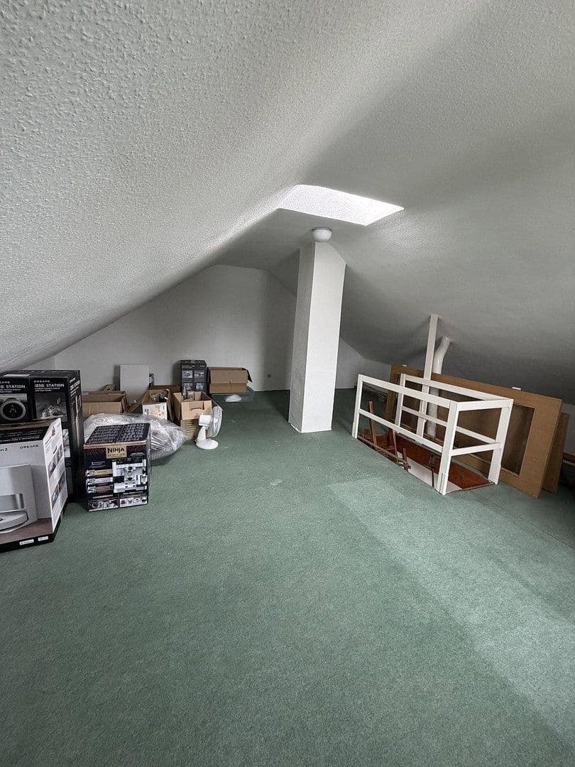 Prodej domu 84 m², pozemek 344 m², Oberursel (Taunus), Hessen Prodej domu 84 m², pozemek 344 m², Oberursel (Taunus), Hessen