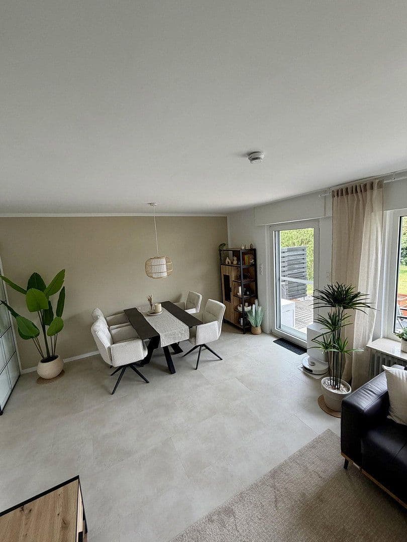 Prodej domu 84 m², pozemek 344 m², Oberursel (Taunus), Hessen Prodej domu 84 m², pozemek 344 m², Oberursel (Taunus), Hessen