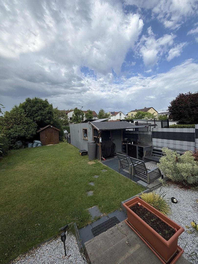 Prodej domu 84 m², pozemek 344 m², Oberursel (Taunus), Hessen Prodej domu 84 m², pozemek 344 m², Oberursel (Taunus), Hessen