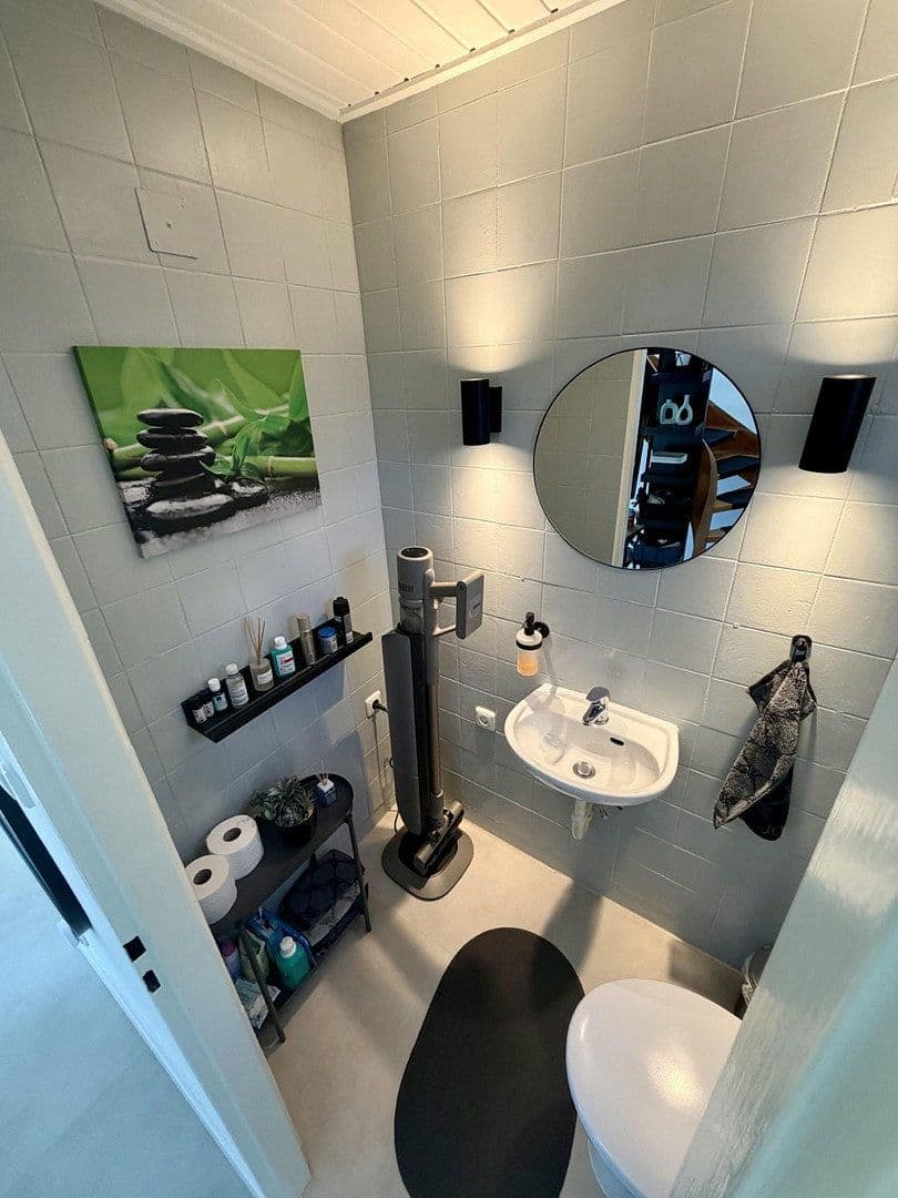 Prodej domu 84 m², pozemek 344 m², Oberursel (Taunus), Hessen Prodej domu 84 m², pozemek 344 m², Oberursel (Taunus), Hessen
