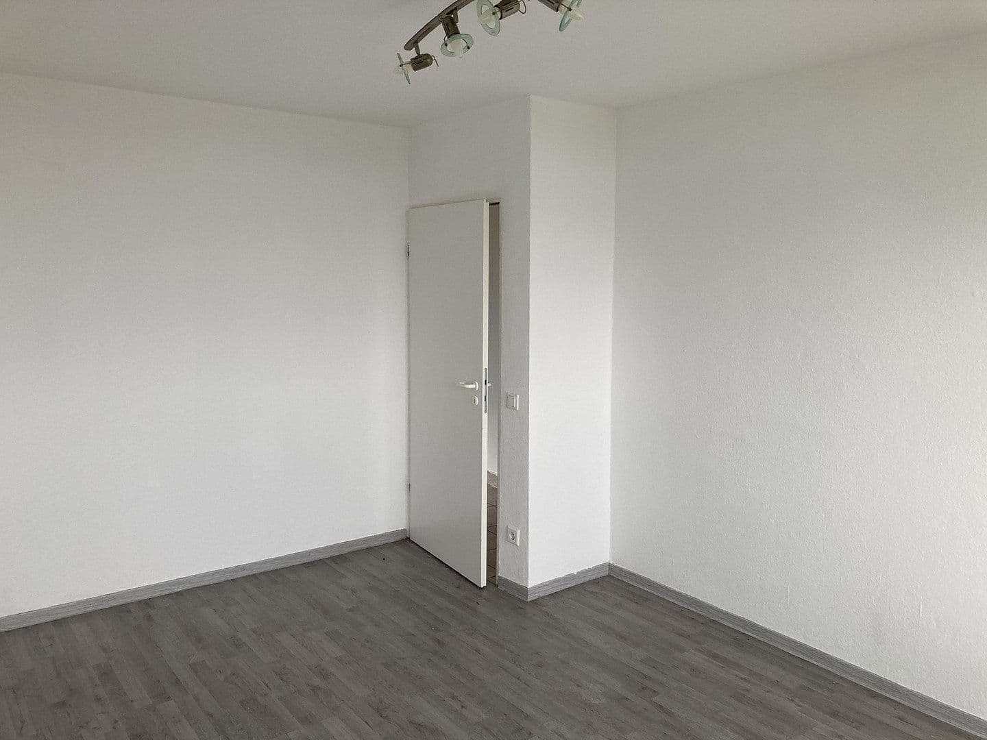 Prodej bytu 3+1 68 m², Steinstr. 72, Gladbeck, Severní Porýní-Vestfálsko Prodej bytu 3+1 68 m², Steinstr. 72, Gladbeck, Severní Porýní-Vestfálsko