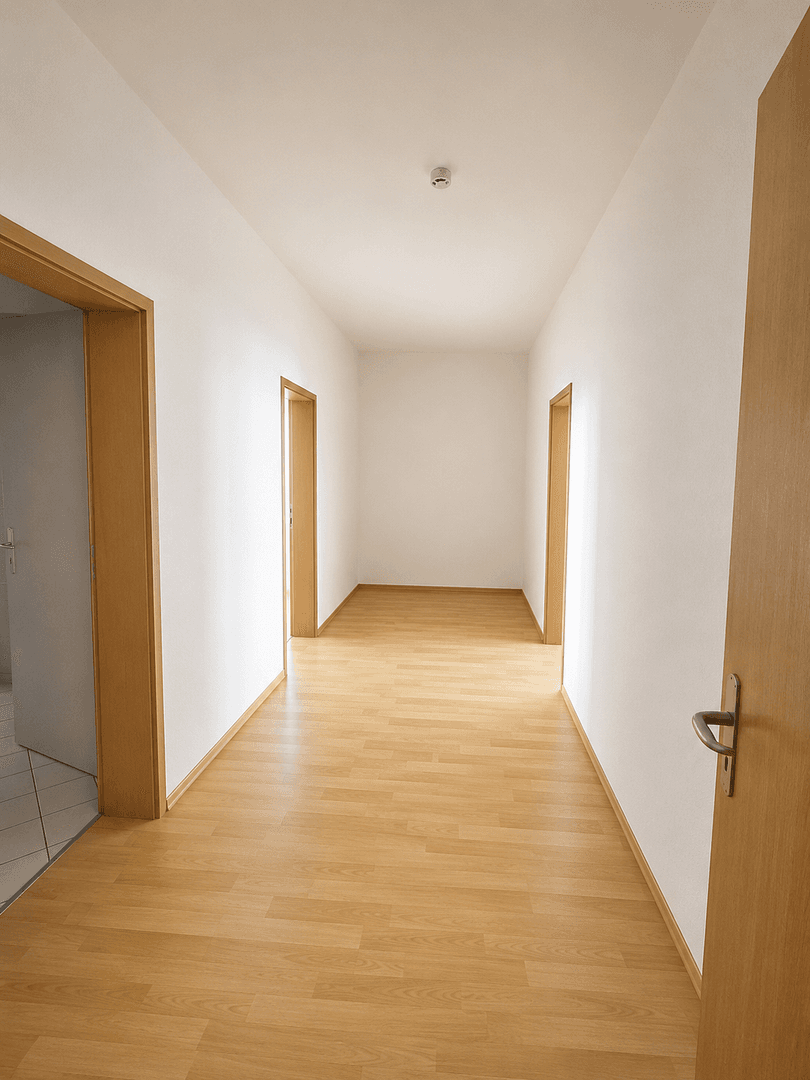 Pronájem bytu 2+1 58 m², Merseburger Str. 197, Halle (Saale), Sasko-Anhaltsko Pronájem bytu 2+1 58 m², Merseburger Str. 197, Halle (Saale), Sasko-Anhaltsko