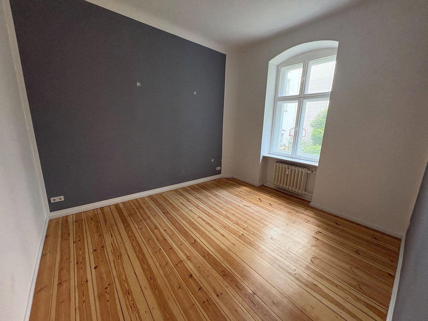 Pronájem bytu 2+1 63 m², Duisburgerstr. 15, Berlin, Berlín Pronájem bytu 2+1 63 m², Duisburgerstr. 15, Berlin, Berlín