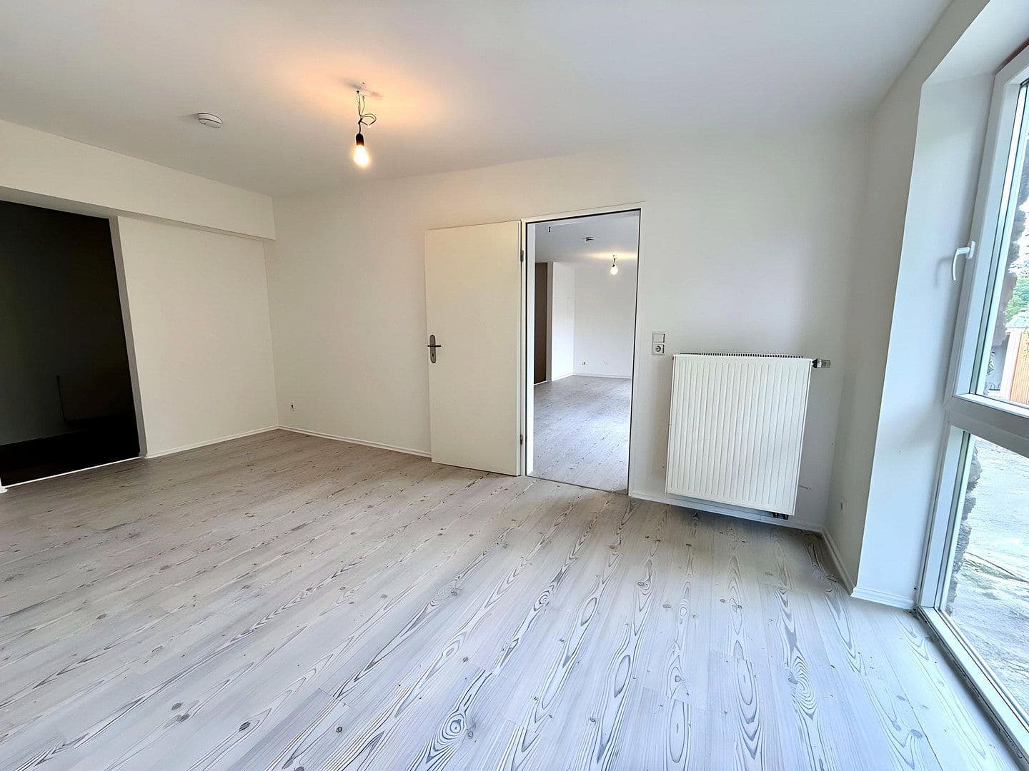 Pronájem bytu 2+kk 100 m², Unter den Ulmen 130, Duisburg, Severní Porýní-Vestfálsko Pronájem bytu 2+kk 100 m², Unter den Ulmen 130, Duisburg, Severní Porýní-Vestfálsko