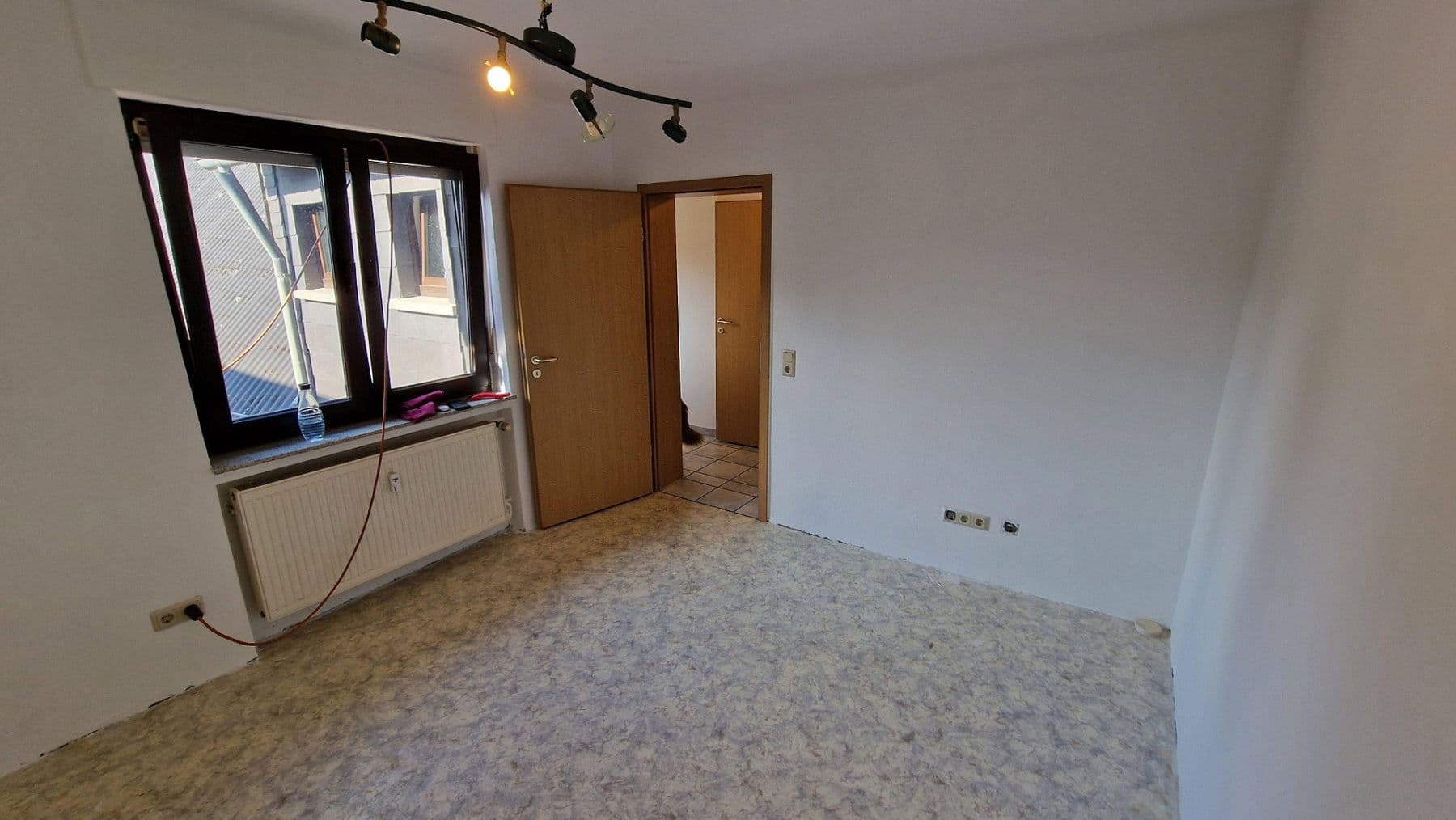 Pronájem bytu 2+1 57 m², Hergenroth, Porýní-Falc Pronájem bytu 2+1 57 m², Hergenroth, Porýní-Falc