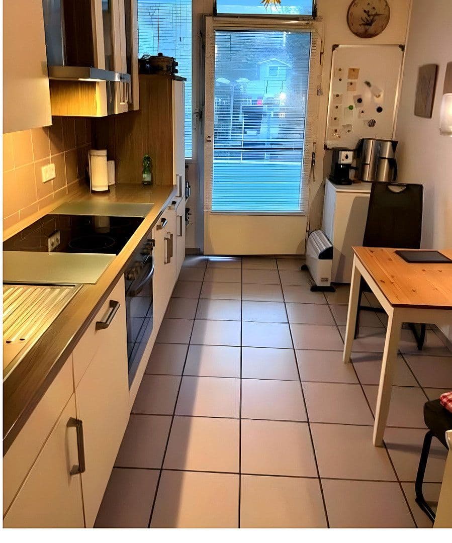 Pronájem bytu 3+1 88 m², Theodor-Heuss-Straße 50, Wuppertal, Severní Porýní-Vestfálsko Pronájem bytu 3+1 88 m², Theodor-Heuss-Straße 50, Wuppertal, Severní Porýní-Vestfálsko