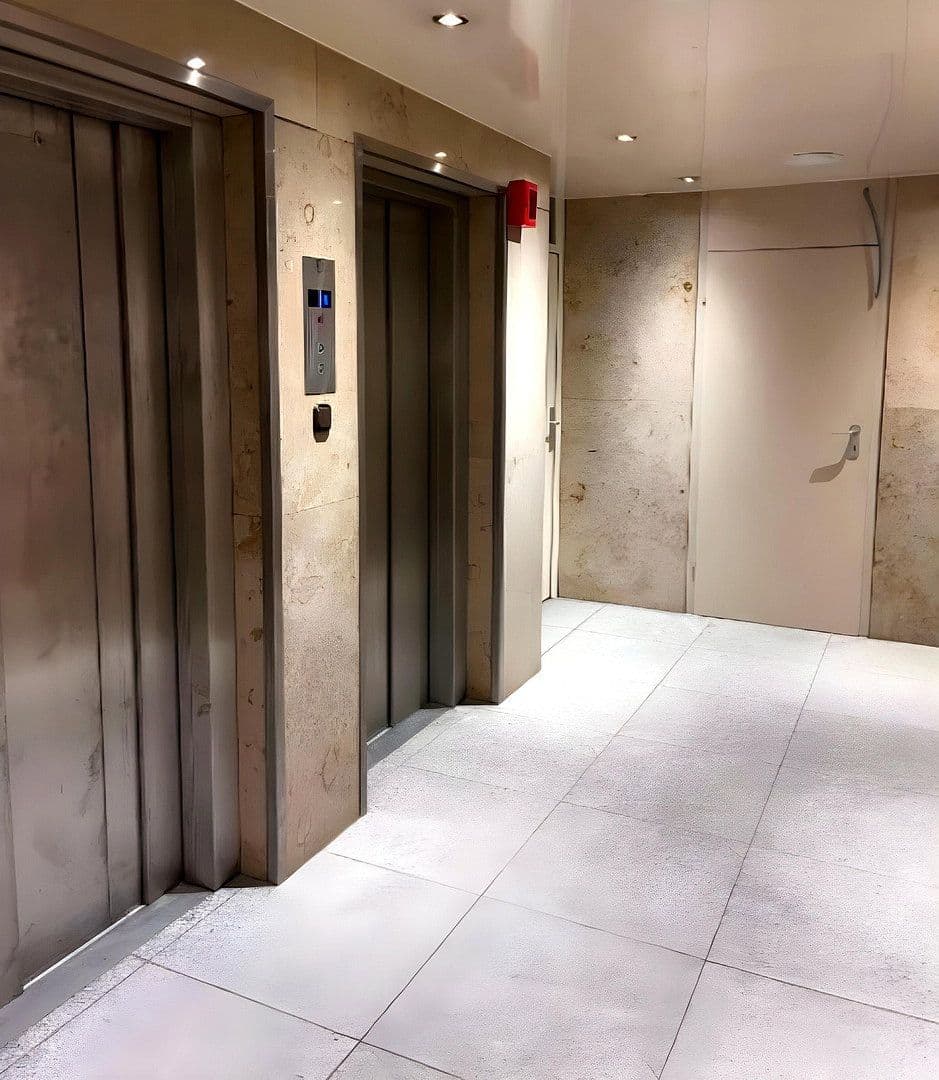 Pronájem bytu 3+1 88 m², Theodor-Heuss-Straße 50, Wuppertal, Severní Porýní-Vestfálsko Pronájem bytu 3+1 88 m², Theodor-Heuss-Straße 50, Wuppertal, Severní Porýní-Vestfálsko
