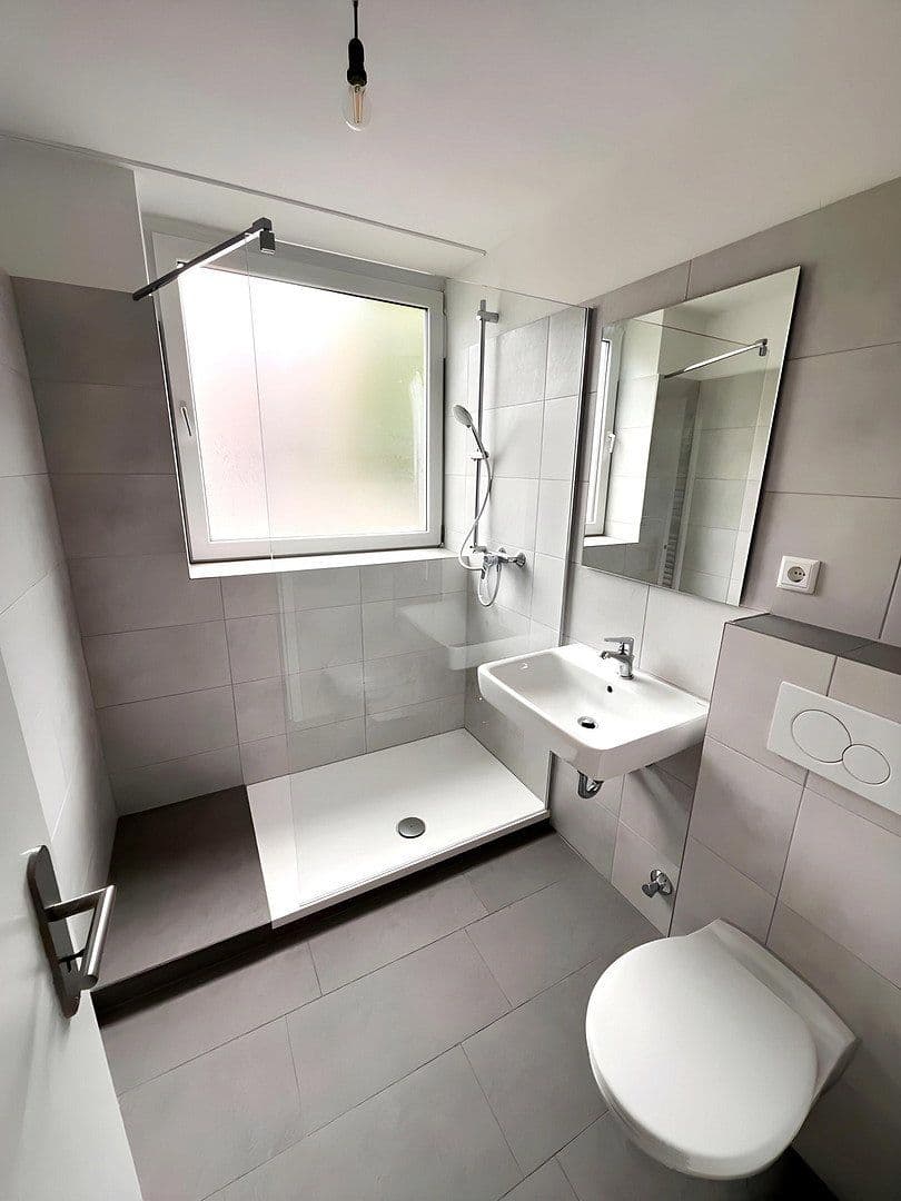 Pronájem bytu 3+kk 100 m², Theodor- Heuss- Str. 13- 15, Paderborn, Severní Porýní-Vestfálsko Pronájem bytu 3+kk 100 m², Theodor- Heuss- Str. 13- 15, Paderborn, Severní Porýní-Vestfálsko