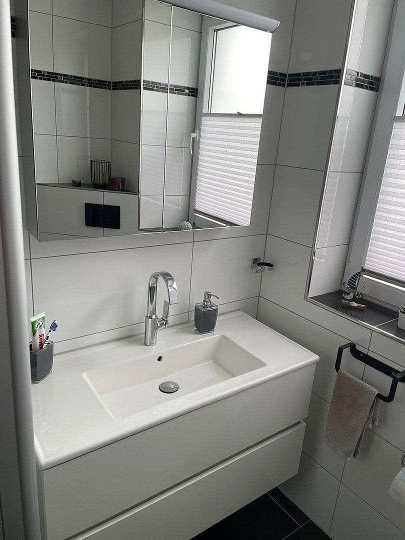 Pronájem bytu 3+1 67 m², Edingkweg 18, Dortmund, Severní Porýní-Vestfálsko Pronájem bytu 3+1 67 m², Edingkweg 18, Dortmund, Severní Porýní-Vestfálsko