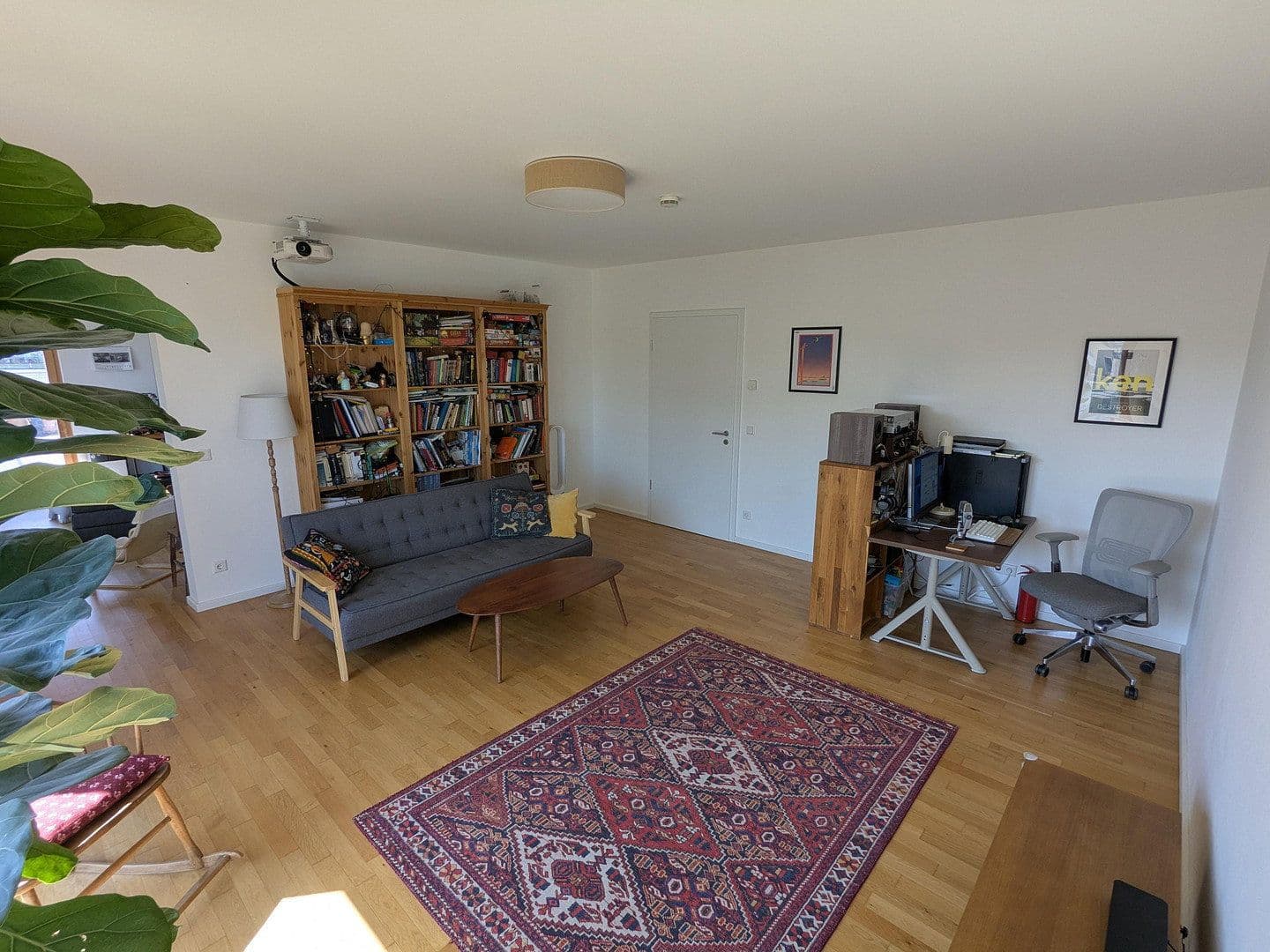 Pronájem bytu 3+1 151 m², Krachtstr. 8, Berlin, Berlín Pronájem bytu 3+1 151 m², Krachtstr. 8, Berlin, Berlín
