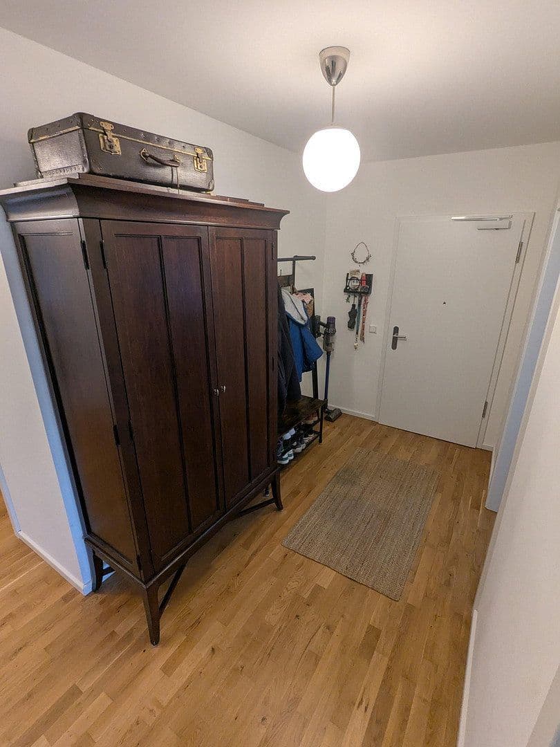 Pronájem bytu 3+1 151 m², Krachtstr. 8, Berlin, Berlín Pronájem bytu 3+1 151 m², Krachtstr. 8, Berlin, Berlín