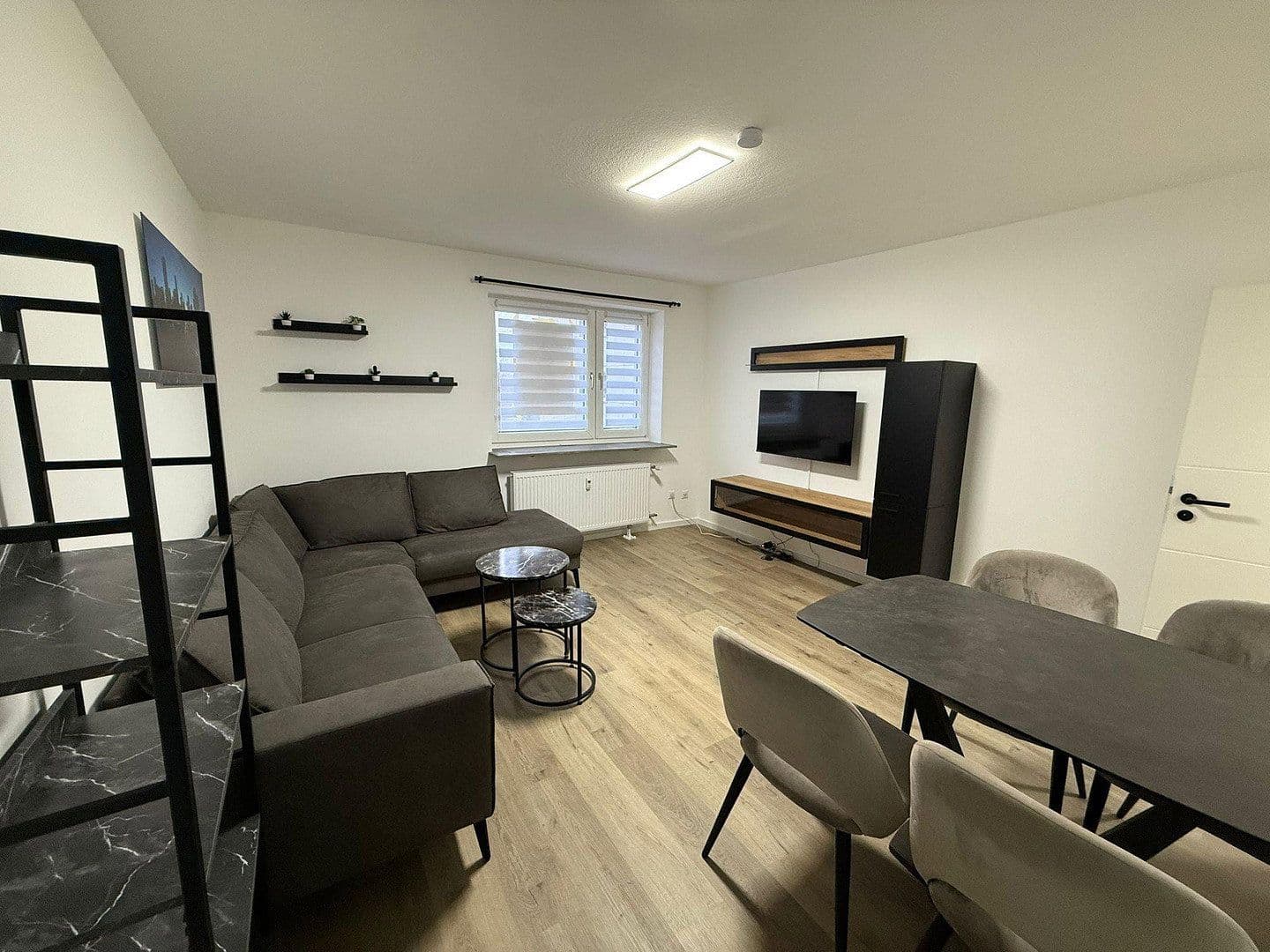 Pronájem bytu 2+1 49 m², Gerhart - Hauptmann - Straße 11, Erlangen, Bavorsko Pronájem bytu 2+1 49 m², Gerhart - Hauptmann - Straße 11, Erlangen, Bavorsko