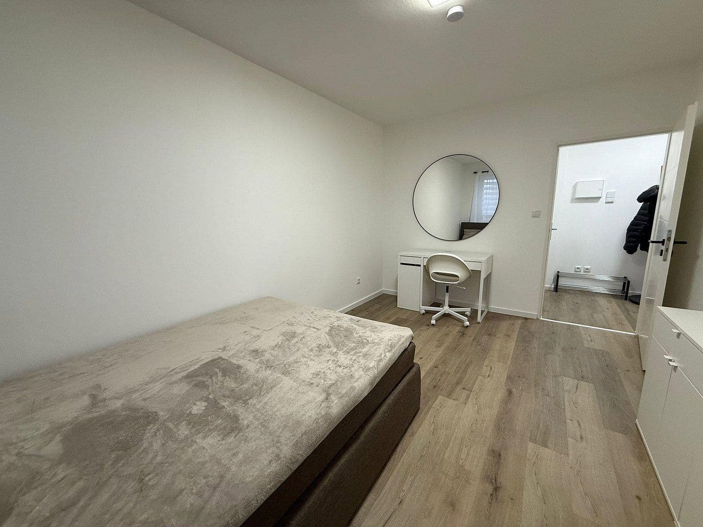 Pronájem bytu 2+1 49 m², Gerhart - Hauptmann - Straße 11, Erlangen, Bavorsko Pronájem bytu 2+1 49 m², Gerhart - Hauptmann - Straße 11, Erlangen, Bavorsko