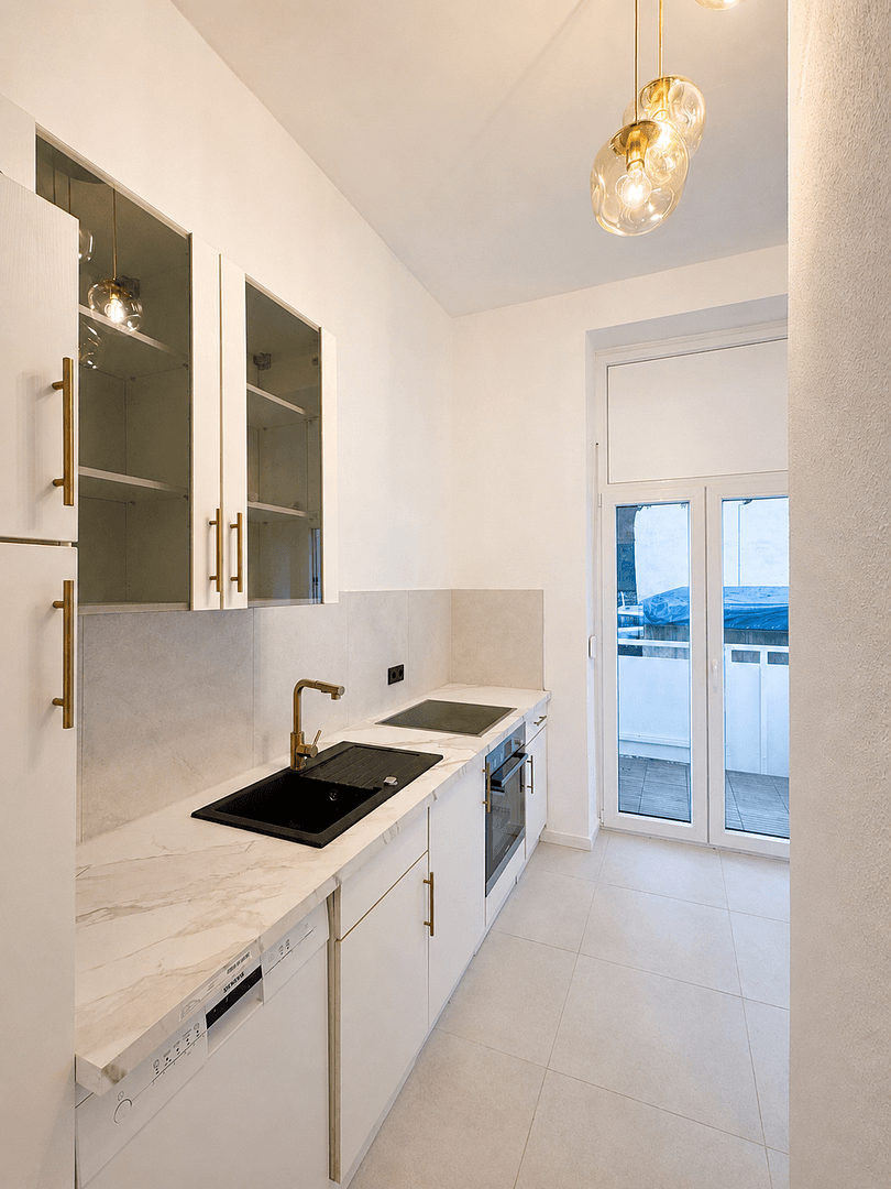 Prodej bytu 3+1 79 m², Seydlitzstraße 4, Ludwigshafen am Rhein, Porýní-Falc Prodej bytu 3+1 79 m², Seydlitzstraße 4, Ludwigshafen am Rhein, Porýní-Falc