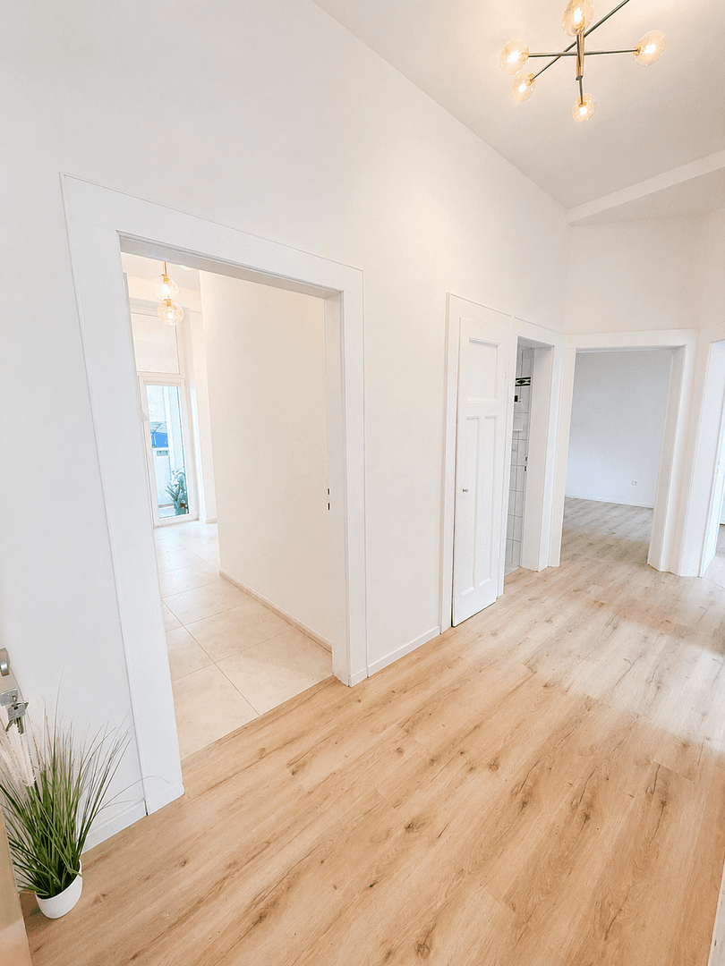 Prodej bytu 3+1 79 m², Seydlitzstraße 4, Ludwigshafen am Rhein, Porýní-Falc Prodej bytu 3+1 79 m², Seydlitzstraße 4, Ludwigshafen am Rhein, Porýní-Falc