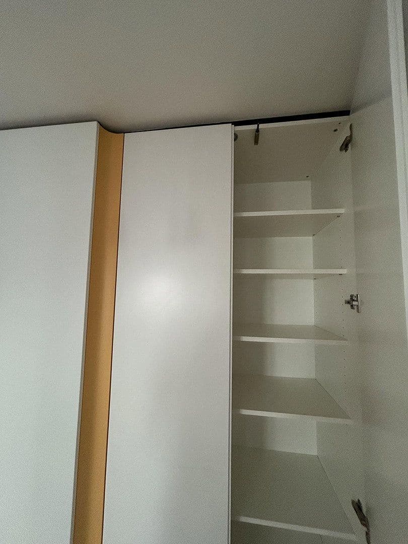 Pronájem bytu 2+1 72 m², Stuttgart, Bádensko-Württembersko Pronájem bytu 2+1 72 m², Stuttgart, Bádensko-Württembersko