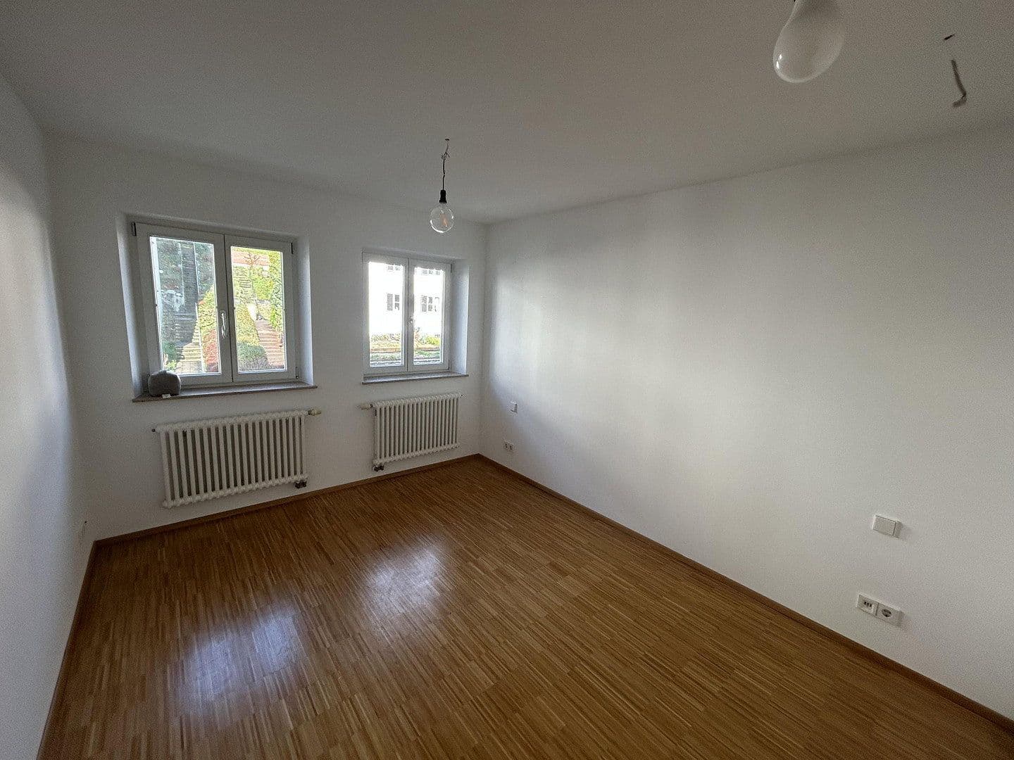 Pronájem bytu 2+1 72 m², Stuttgart, Bádensko-Württembersko Pronájem bytu 2+1 72 m², Stuttgart, Bádensko-Württembersko