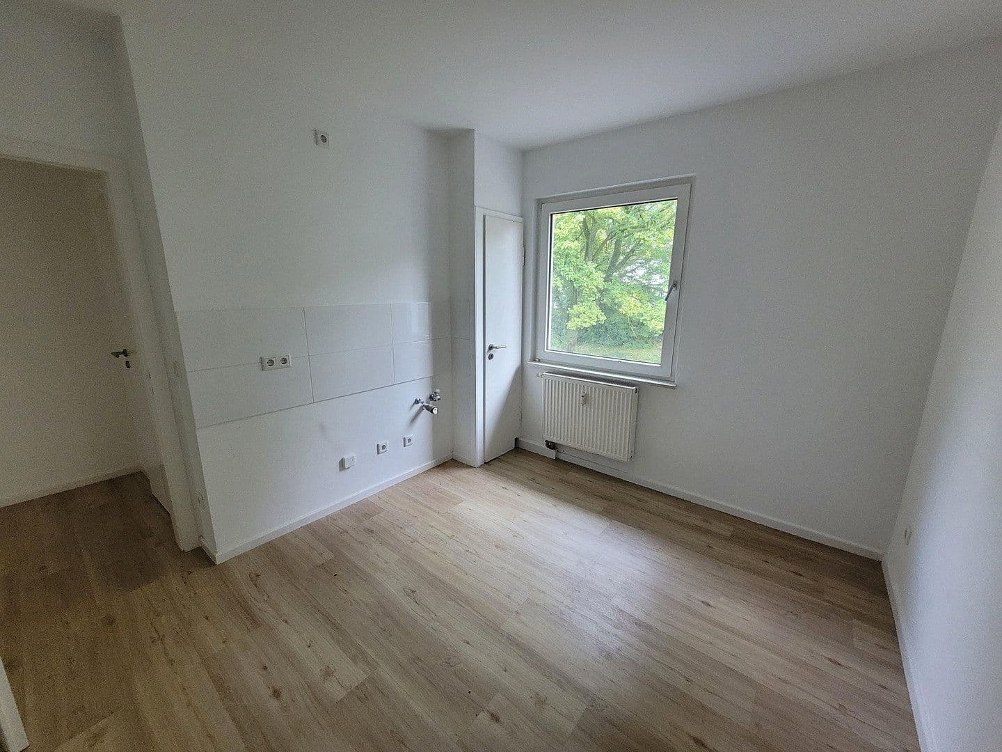 Pronájem bytu 2+1 50 m², Am Jungholz 2, Meckenheim, Severní Porýní-Vestfálsko Pronájem bytu 2+1 50 m², Am Jungholz 2, Meckenheim, Severní Porýní-Vestfálsko