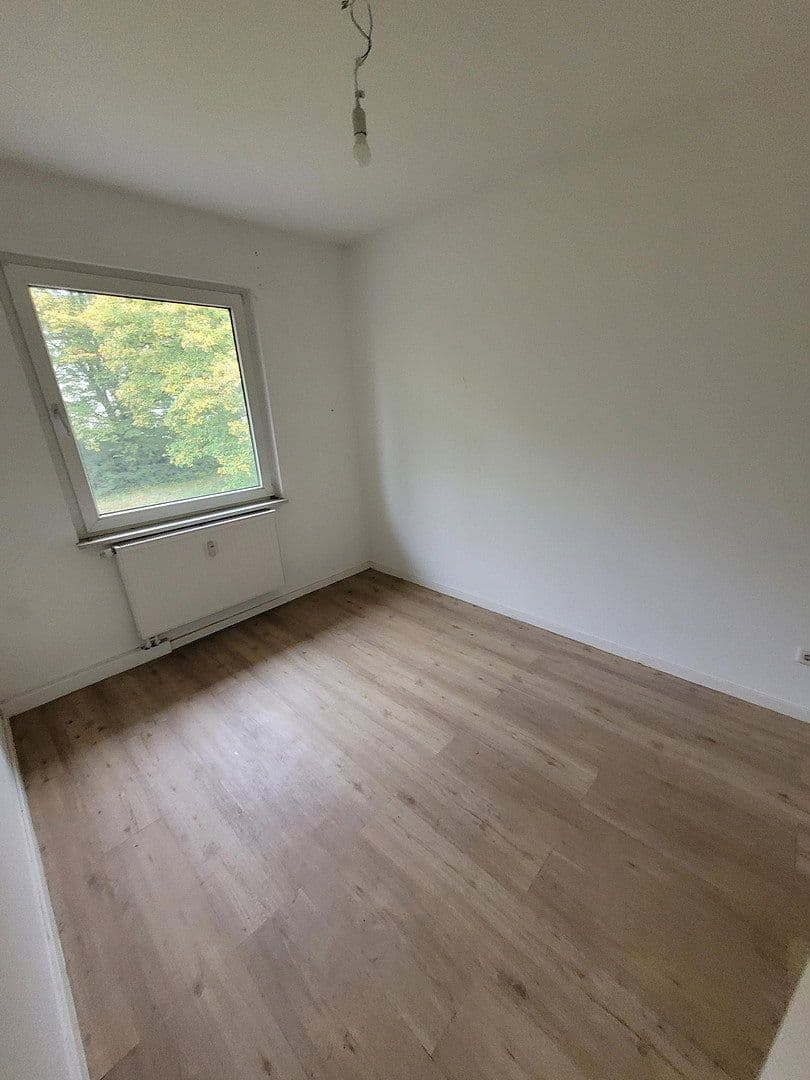 Pronájem bytu 3+1 65 m², Am Jungholz 5, Meckenheim, Severní Porýní-Vestfálsko Pronájem bytu 3+1 65 m², Am Jungholz 5, Meckenheim, Severní Porýní-Vestfálsko
