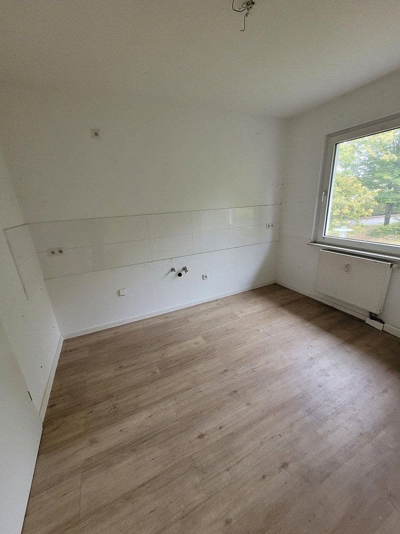 Pronájem bytu 3+1 65 m², Am Jungholz 5, Meckenheim, Severní Porýní-Vestfálsko Pronájem bytu 3+1 65 m², Am Jungholz 5, Meckenheim, Severní Porýní-Vestfálsko