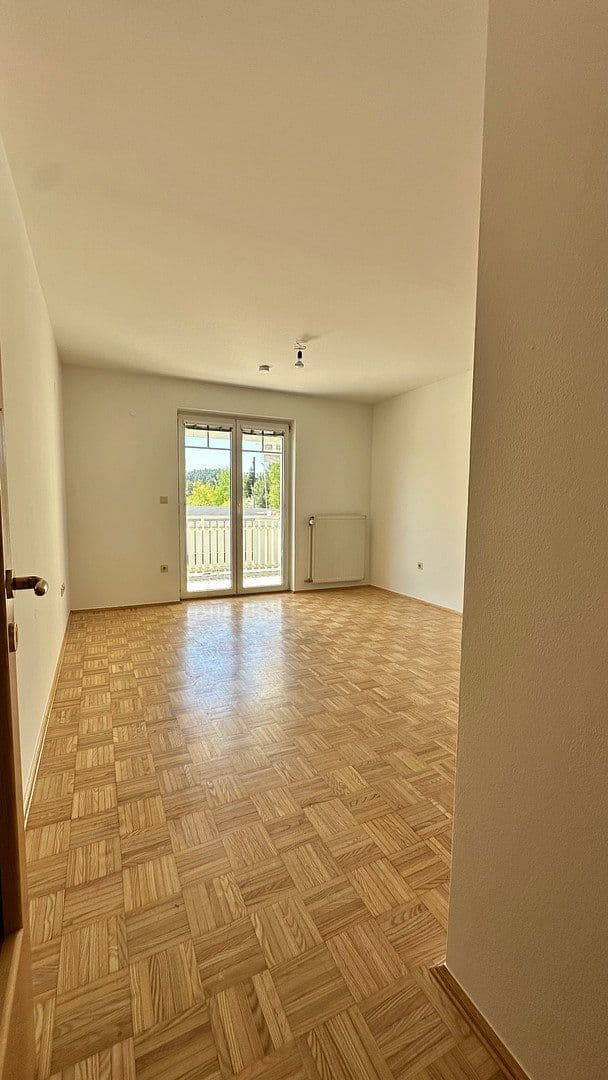Pronájem bytu 2+1 42 m², Klagenfurt, Korutany Pronájem bytu 2+1 42 m², Klagenfurt, Korutany