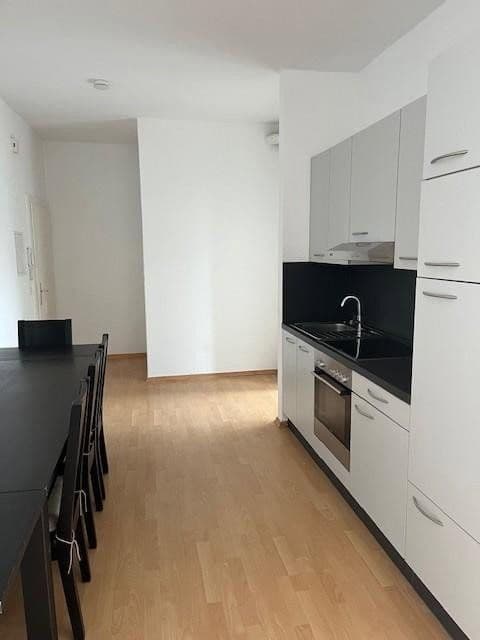 Pronájem bytu 2+1 52 m², Eichstraße 21, Hannover, Dolní Sasko Pronájem bytu 2+1 52 m², Eichstraße 21, Hannover, Dolní Sasko