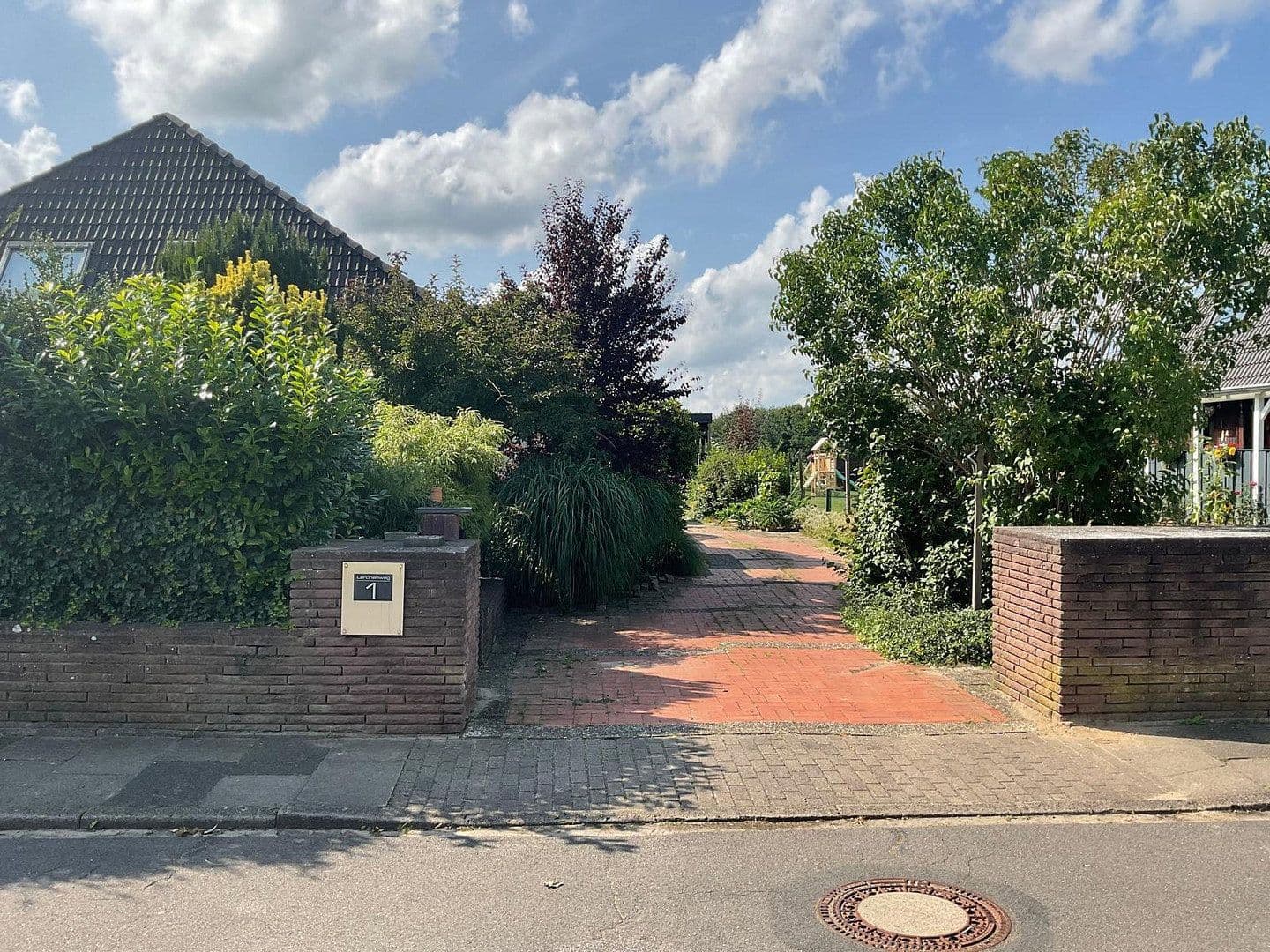 Prodej domu 380 m², pozemek 1.400 m², Bargfeld-Stegen, Šlesvicko-Holštýnsko Prodej domu 380 m², pozemek 1.400 m², Bargfeld-Stegen, Šlesvicko-Holštýnsko