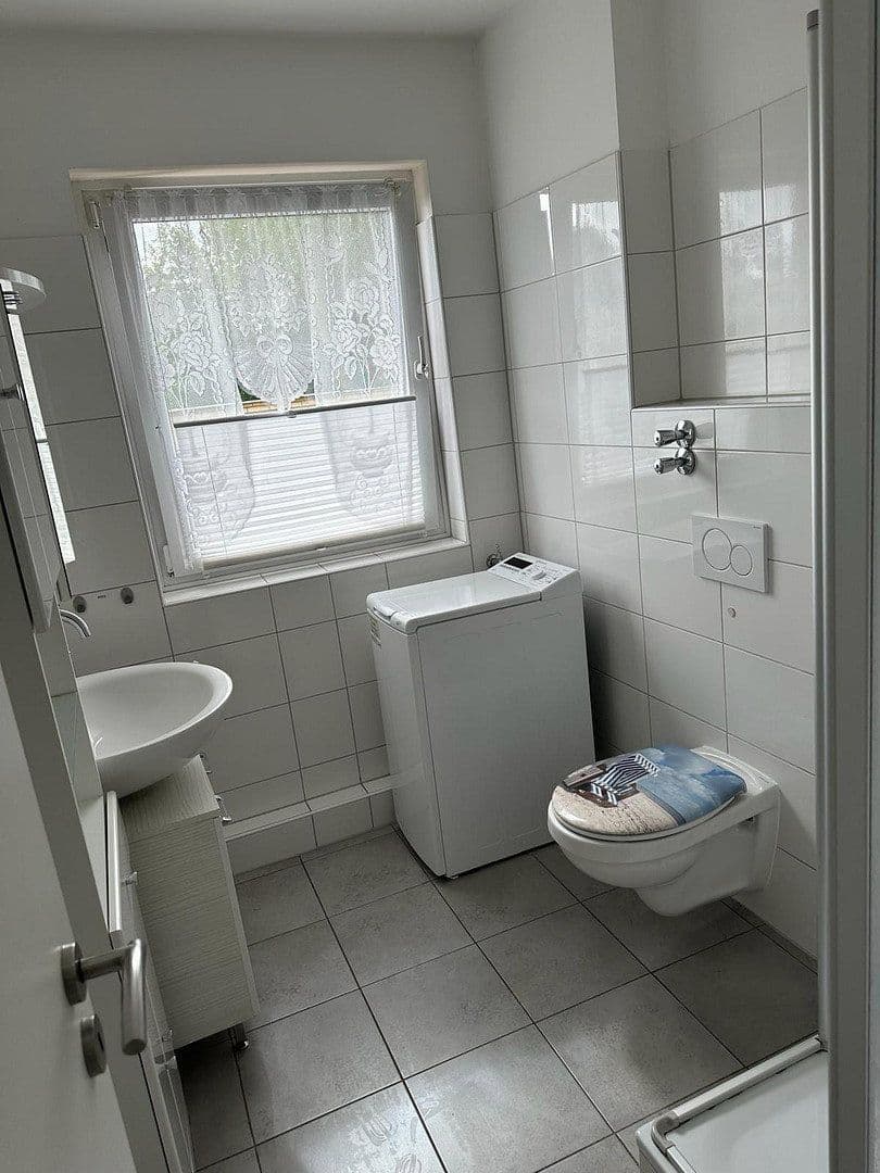 Prodej bytu 4+1 97 m², Lindenstrasse 64, Bad Schwartau, Šlesvicko-Holštýnsko Prodej bytu 4+1 97 m², Lindenstrasse 64, Bad Schwartau, Šlesvicko-Holštýnsko