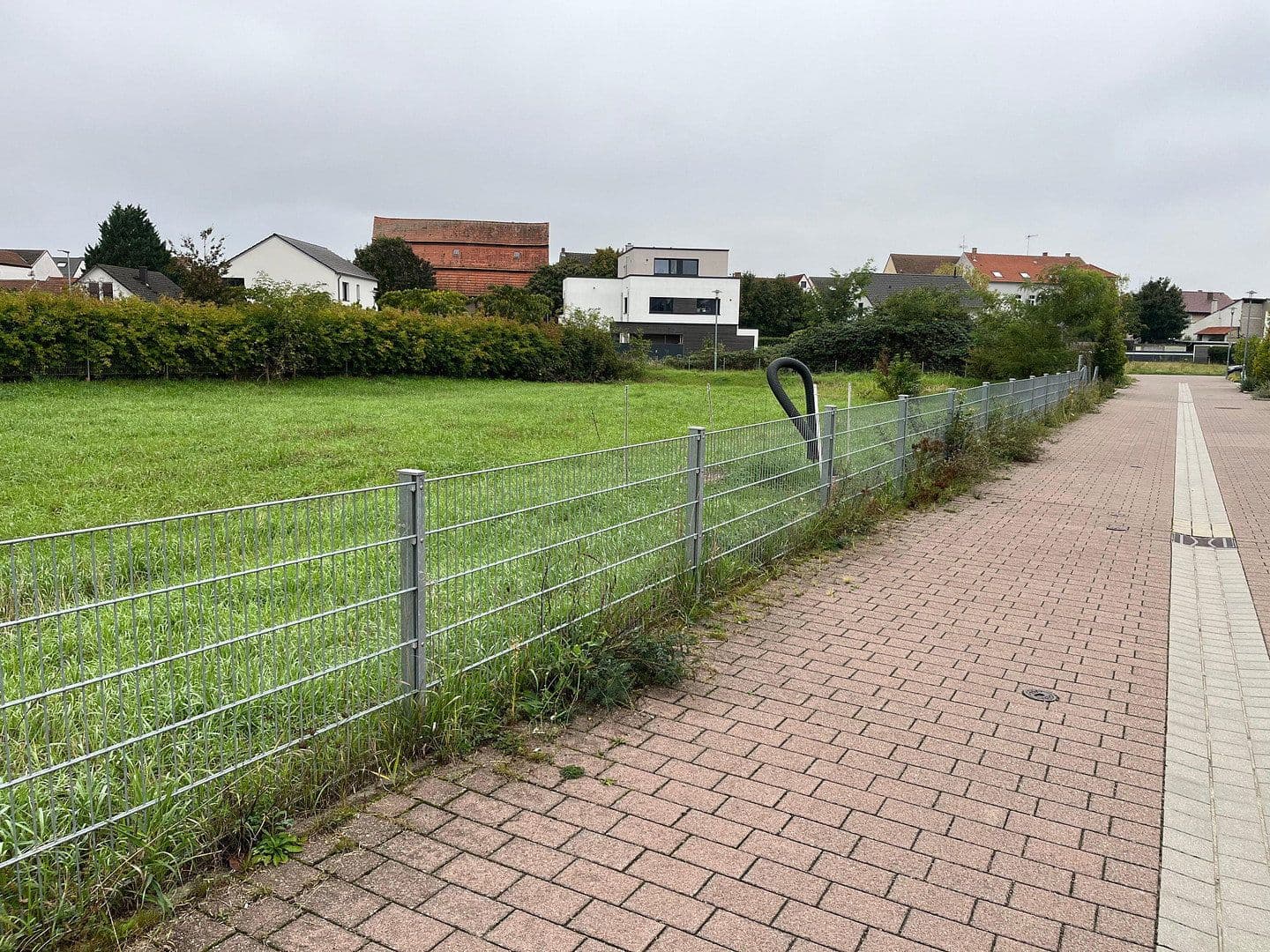 Prodej pozemku 409 m², Mezzagoring 32, Reilingen, Bádensko-Württembersko Prodej pozemku 409 m², Mezzagoring 32, Reilingen, Bádensko-Württembersko