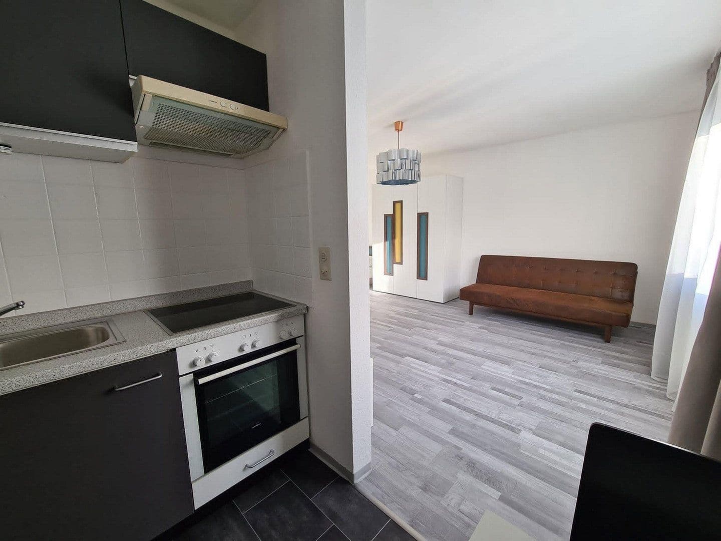 Prodej bytu 1+1 32 m², Heilbronn, Bádensko-Württembersko Prodej bytu 1+1 32 m², Heilbronn, Bádensko-Württembersko