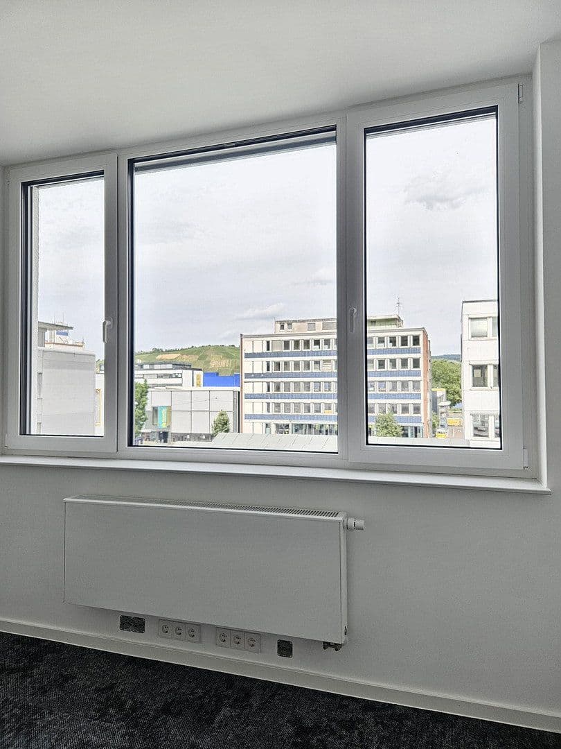 Pronájem kanceláře 230 m², Stuttgart-Wangen, Bádensko-Württembersko Pronájem kanceláře 230 m², Stuttgart-Wangen, Bádensko-Württembersko