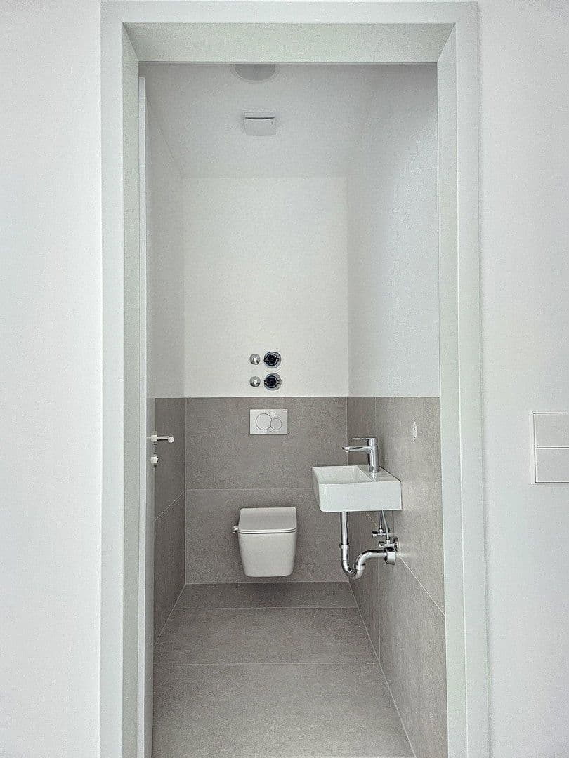 Pronájem kanceláře 230 m², Stuttgart-Wangen, Bádensko-Württembersko Pronájem kanceláře 230 m², Stuttgart-Wangen, Bádensko-Württembersko