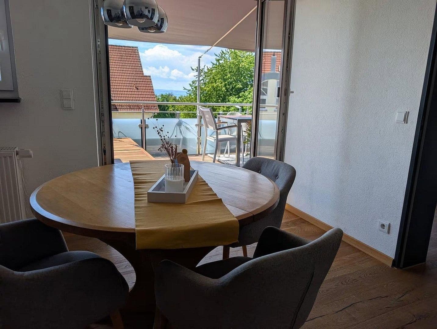 Prodej bytu 5+1 106 m², Alpenblickstraße 17, Kressbronn am Bodensee, Bádensko-Württembersko Prodej bytu 5+1 106 m², Alpenblickstraße 17, Kressbronn am Bodensee, Bádensko-Württembersko