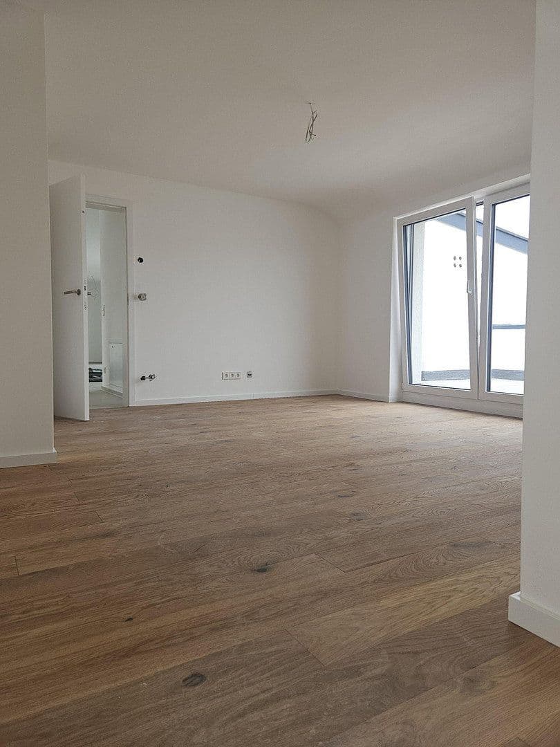 Pronájem bytu 4+1 110 m², Stuttgart-Wangen, Bádensko-Württembersko Pronájem bytu 4+1 110 m², Stuttgart-Wangen, Bádensko-Württembersko