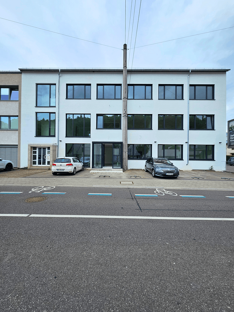Pronájem bytu 4+1 110 m², Stuttgart-Wangen, Bádensko-Württembersko Pronájem bytu 4+1 110 m², Stuttgart-Wangen, Bádensko-Württembersko